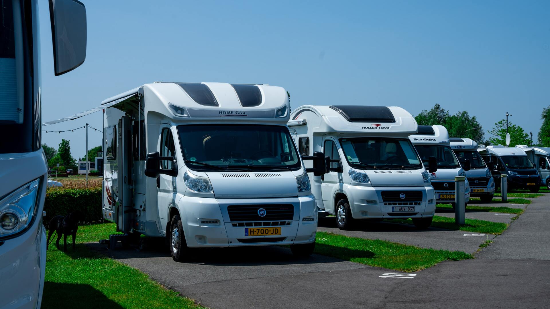 Camper Park Jachthaven Biesbosch — Photo 1 of 5