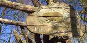 Directional Sign To Beavers Lodge